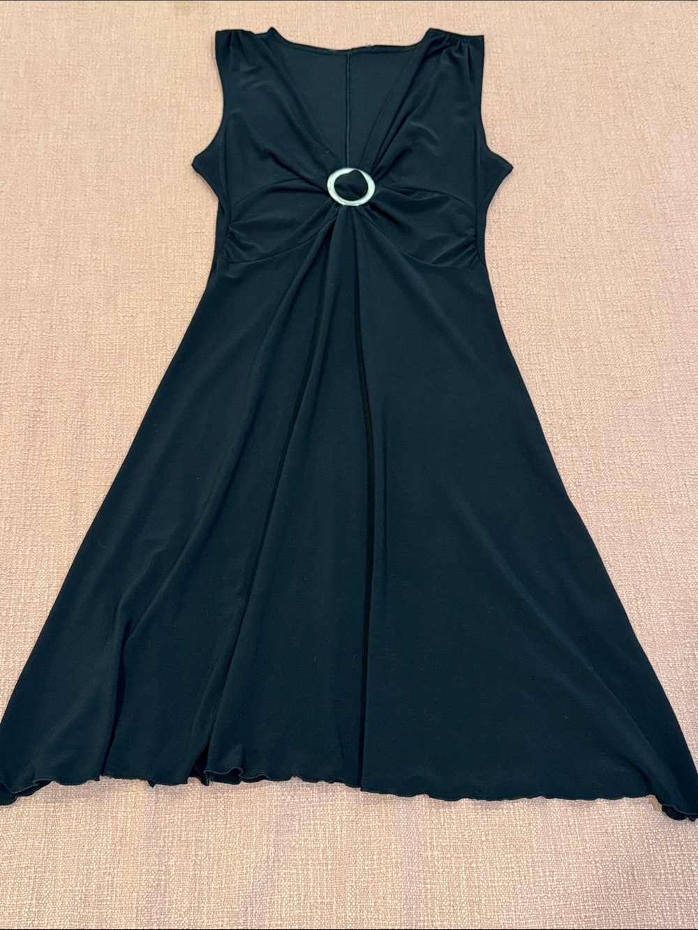 Sleeveless stretchy med wm’s Black Midi Dress with Center Ring Detail